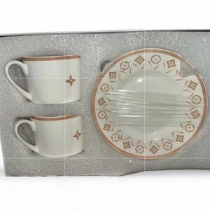 Louis Vuitton white and brown monogram coffee set #luxe #gifting